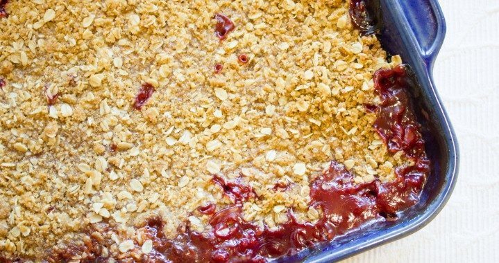 Smoked Strawberry And Rhubarb Crumble Recipe